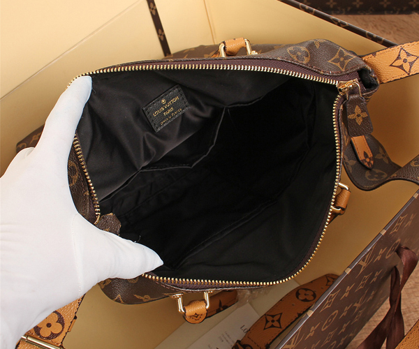 ルイヴィトン モノグラム スーパーコピーシティクルーザーPM M42410